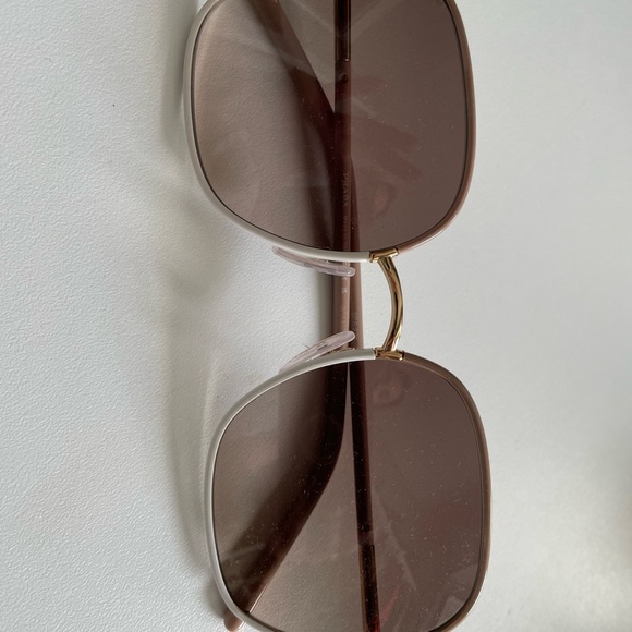 Prada sunglasses new - Picture 3 of 4